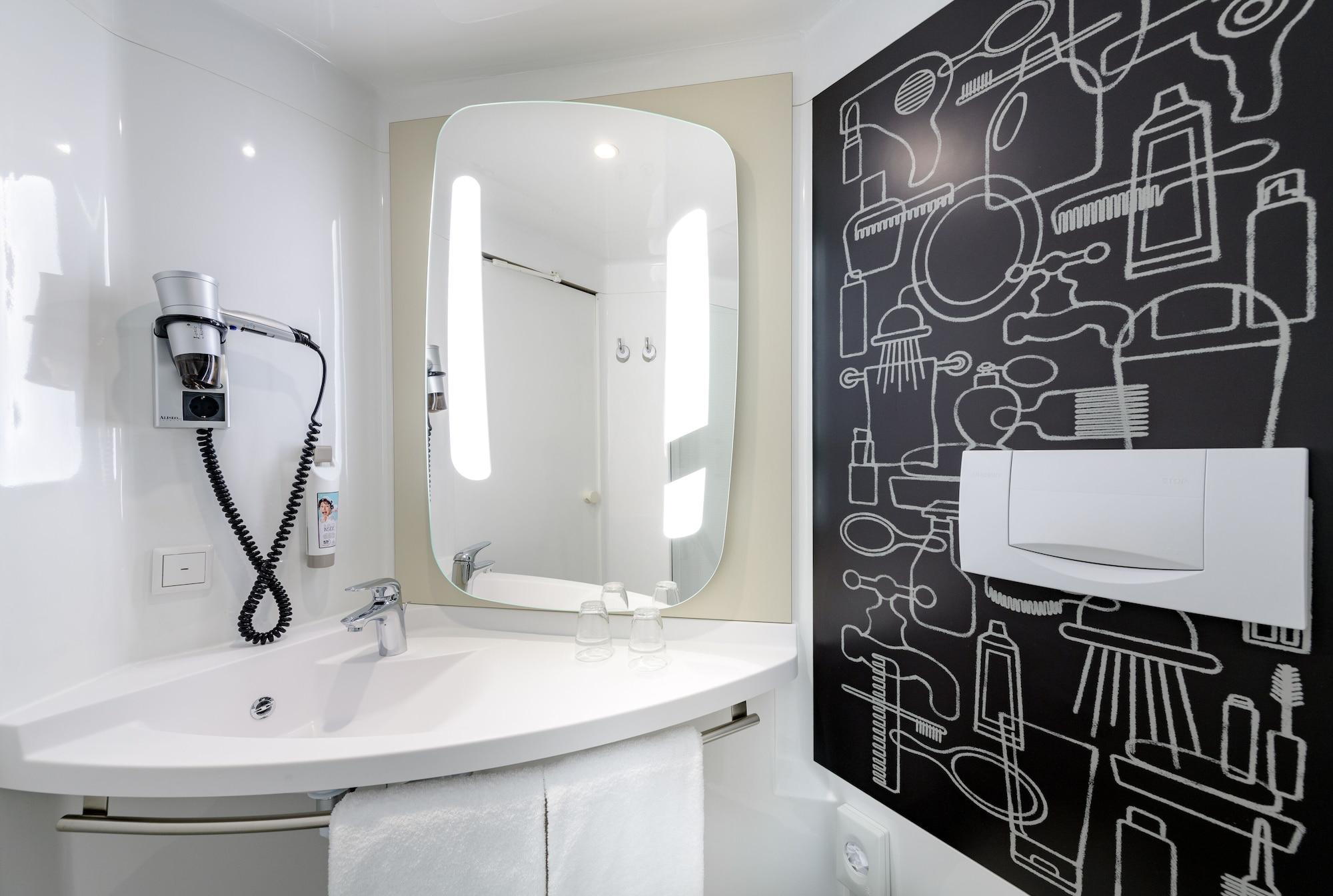 Hotel Ibis 3*
